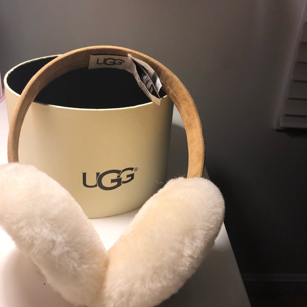NEW ugg earmuffs